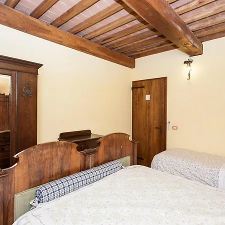 Podere Caldaruccio La Pineta 22 People Hotel 4*
