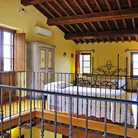 Podere Caldaruccio La Pineta 22 People 4*