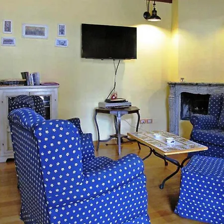 Podere Caldaruccio La Pineta 22 People Hotel 4*