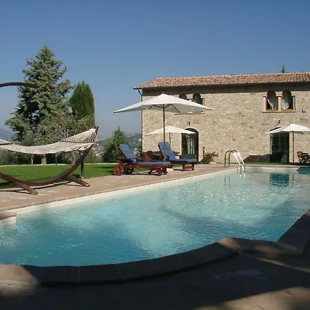 Podere Caldaruccio La Pineta 22 People Hotel 4*